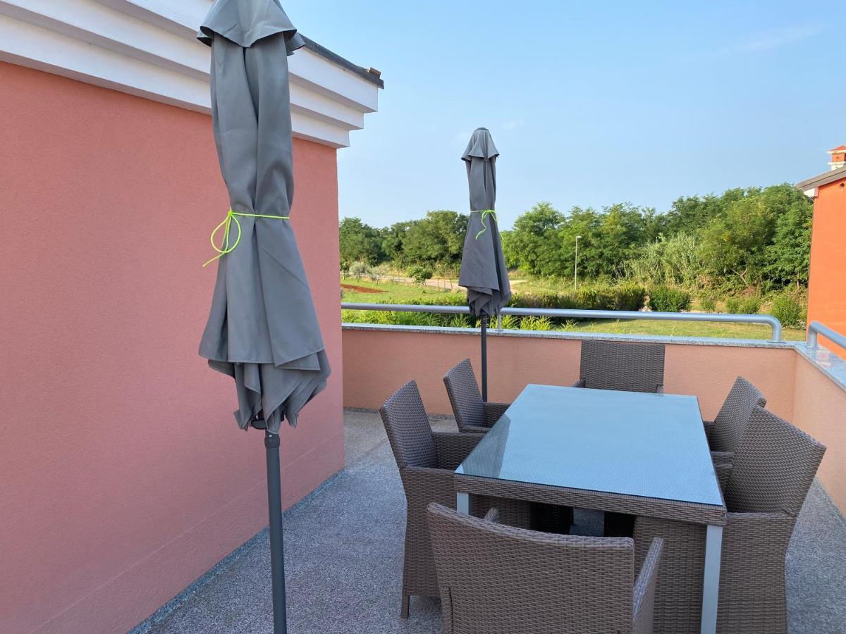 Appartement Casa Cino à Umag Extérieur photo